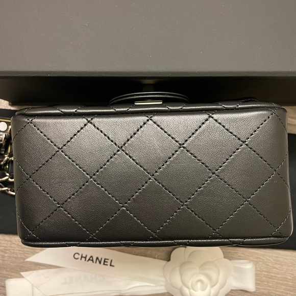 🛑SOLD🛑 20B Chanel Mini Square Flap - Picture 13 of 13